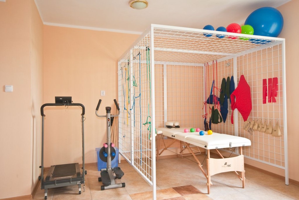 W Rodzinnym Domu Seniora „Leśne Zacisze” w Sobieniach Kiełczewskich znajduje się sala do ćwiczeń