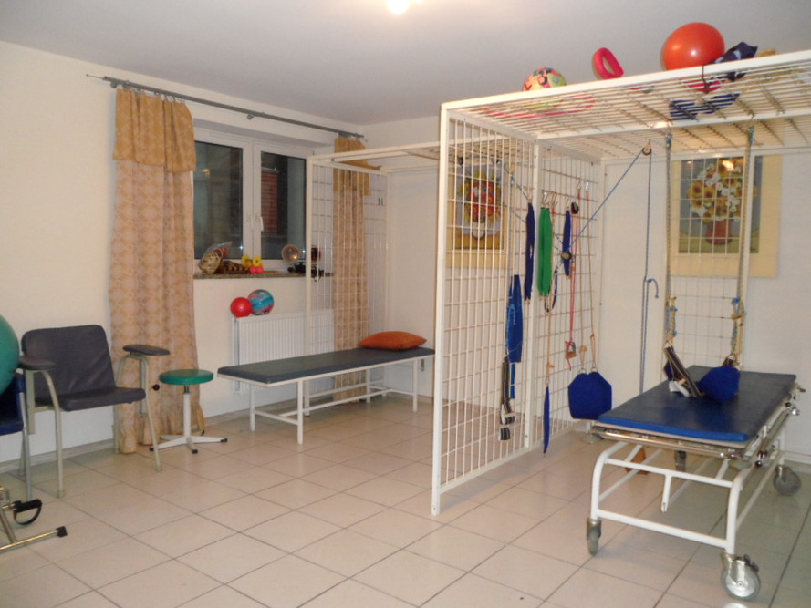 Dom Seniora „Sekwoja” w Woli Mrokowskiej dysponuje własnym zapleczem rehabilitacyjnym 