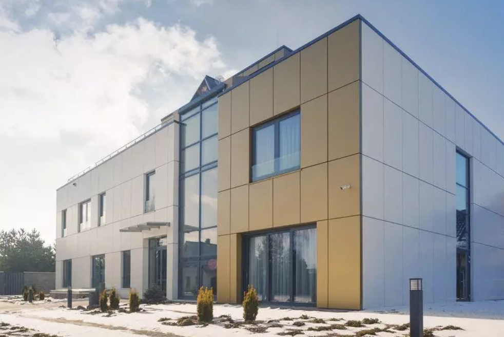 Dom Seniora „Harmonia” w Gdańsku to nowoczesny obiekt pozbawiony barier architektonicznych