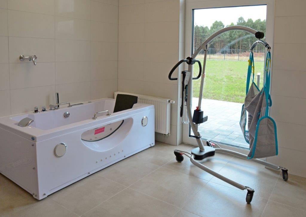 Dom Opieki Senioralnej „Leśna Ostoja” w Raniżowie Ośrodek dysponuje profesjonalnym sprzętem do rehabilitacji