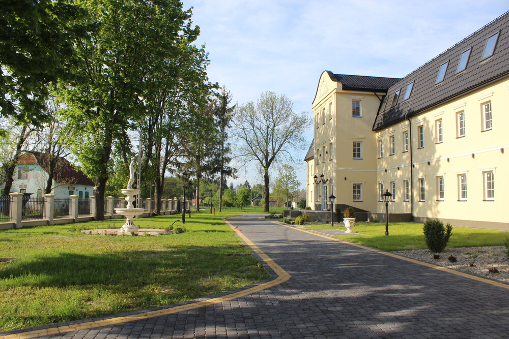 Pałac Seniora w Raszkowie