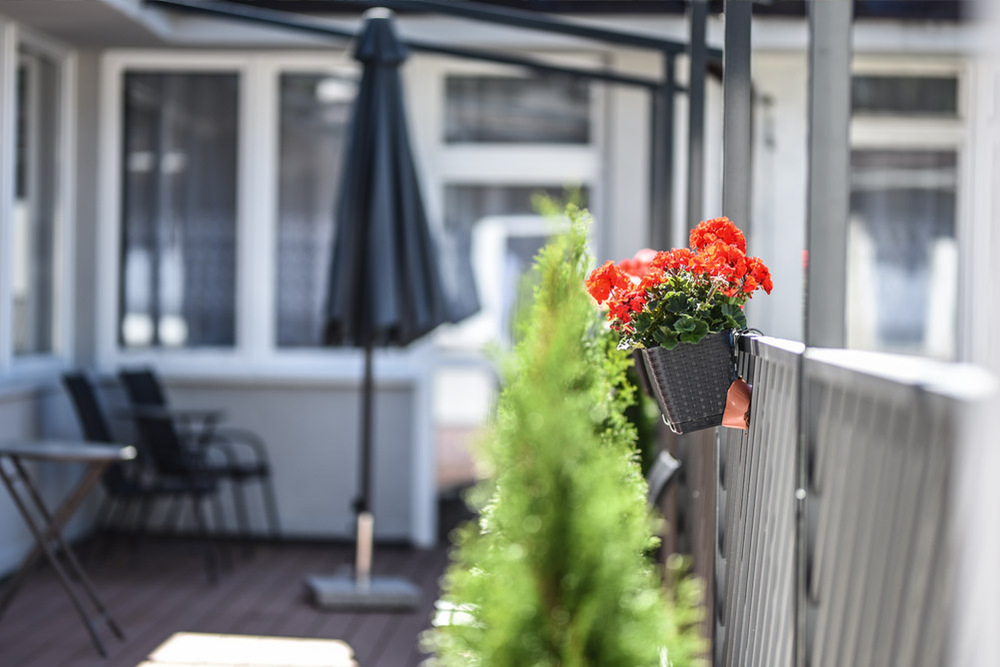 Mieszkańcy Domu Seniora „Medigab” w Łodzi mają do dyspozycji słoneczny taras