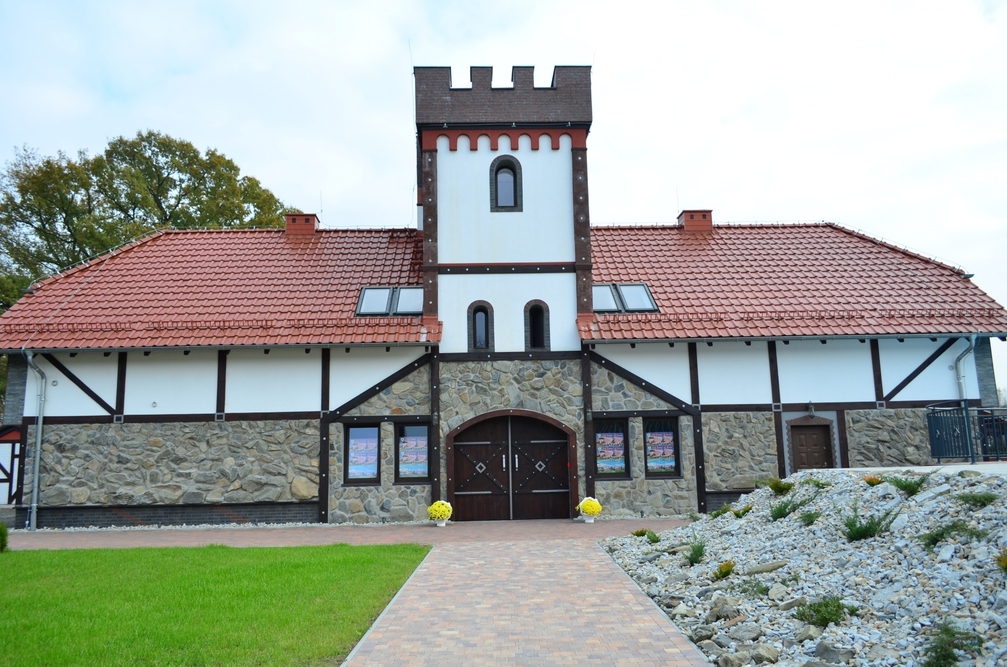 Rezydencje „Dwór Zawiszy” w Dylakach