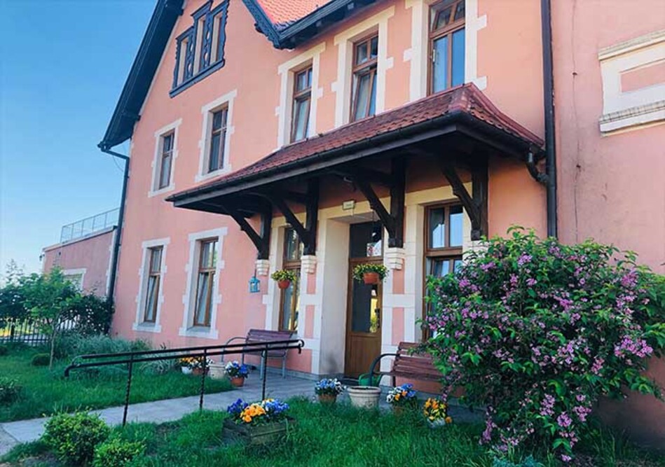 Pensjonacik Rodzinny pod Dębami w miejscowości Kania