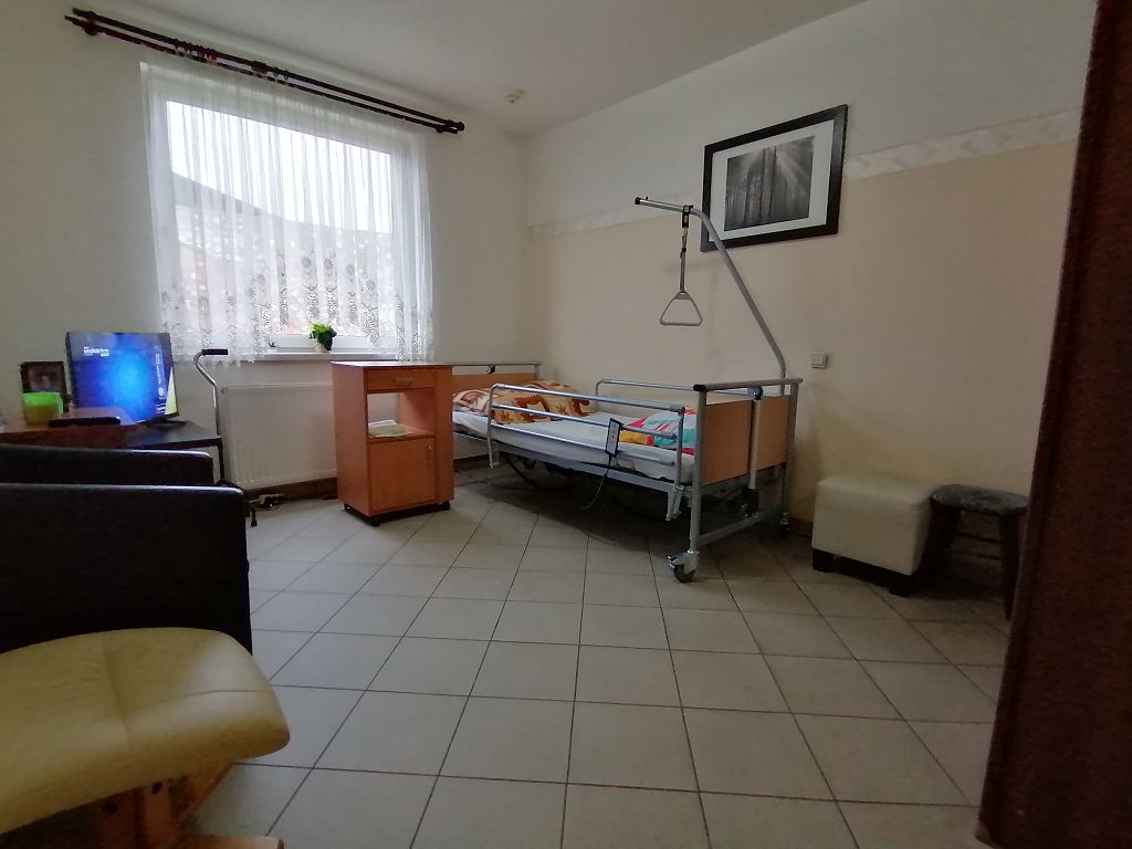 Mieszkańcy Domu Opieki „Villa Bona” w Tychach mają do dyspozycji pokoje 1- i 2-osobowe 