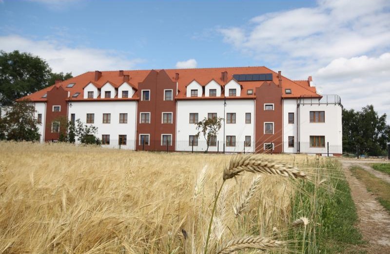 Widok na Dom Seniora ,,Pogodna Jesień'' w Przytocznej