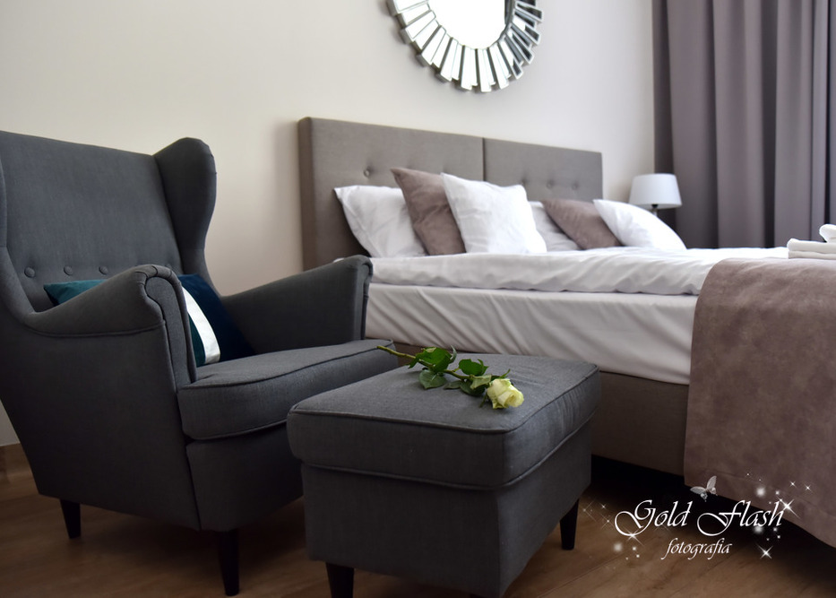 Dom Opieki i Rehabilitacji „Luksus” w Dobczynie oferuje swoim liczne udogodnienia - jednym z nich są komfortowe i przytulne pokoje