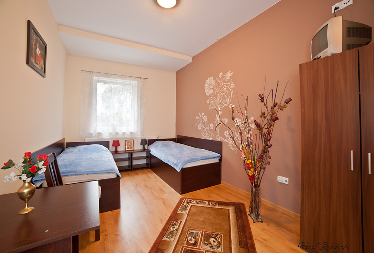 Pokoje w Domu Spokojnej Starości w Kobyłce są jasne, czyste i przytulne 