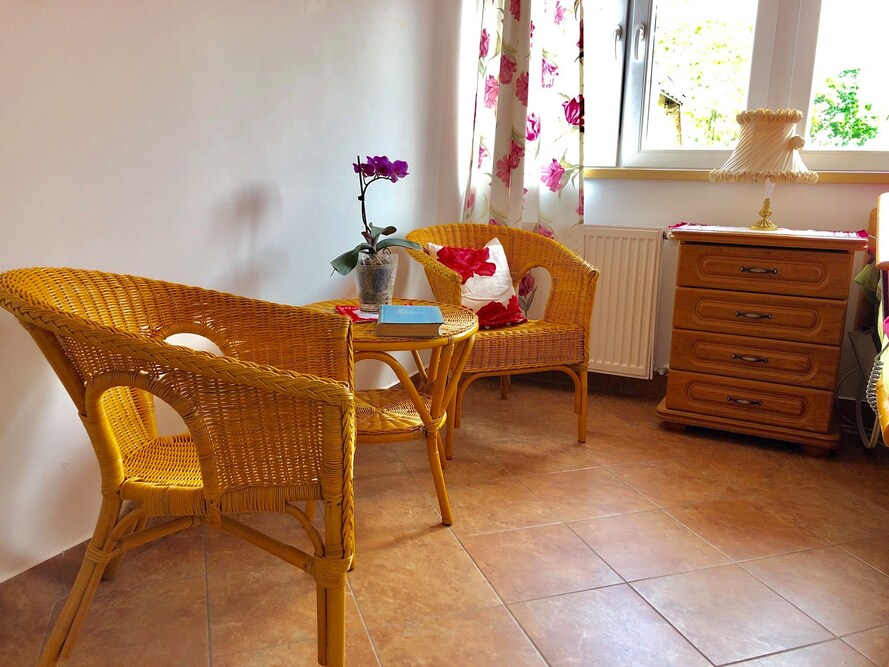 Dom opieki „Róża” w Łomiankach – Dąbrowie