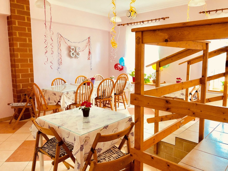 Dom opieki „Róża” w Łomiankach – Dąbrowie