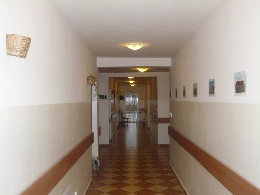 Dom Pielęgnacyjno-Opiekuńczy „Dworek” w Józefowie