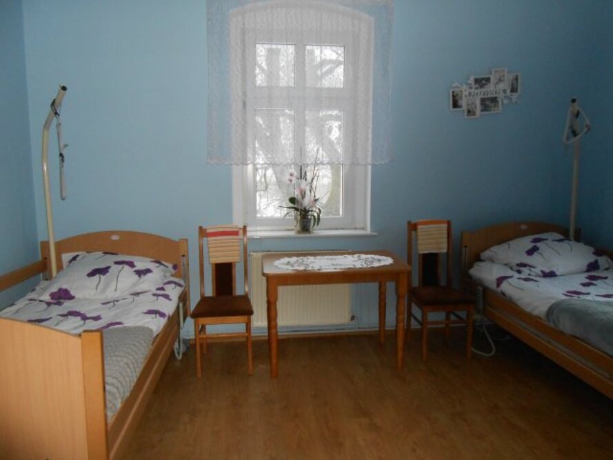 Dom Opieki dla osób starszych „Pałacyk pod Dębami” w Starych Oborzyskach