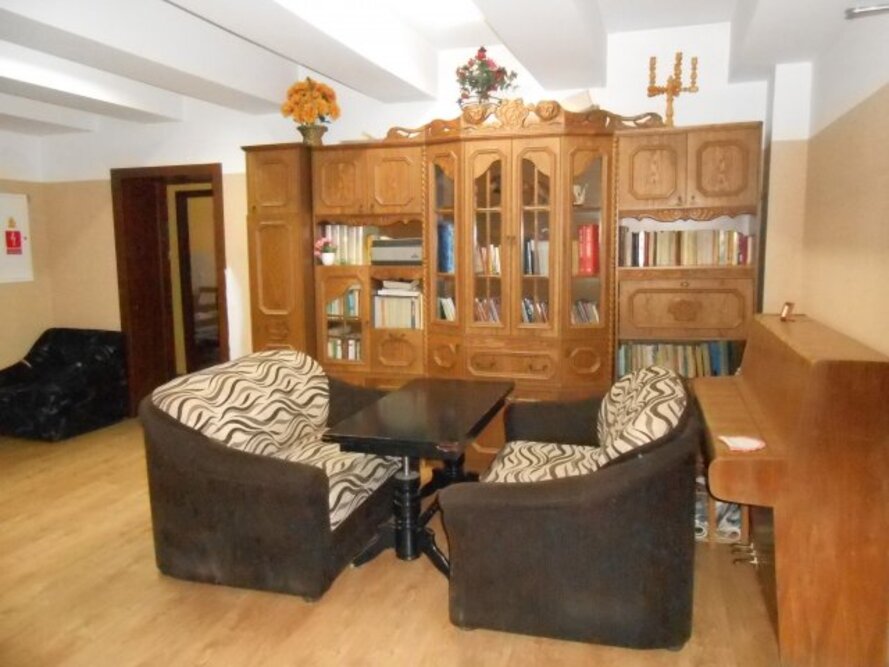 Dom Opieki dla osób starszych „Pałacyk pod Dębami” w Starych Oborzyskach