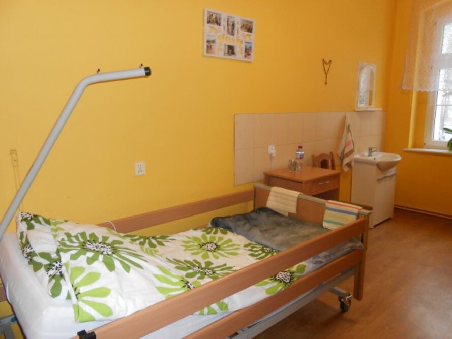 Dom Opieki dla osób starszych „Pałacyk pod Dębami” w Starych Oborzyskach