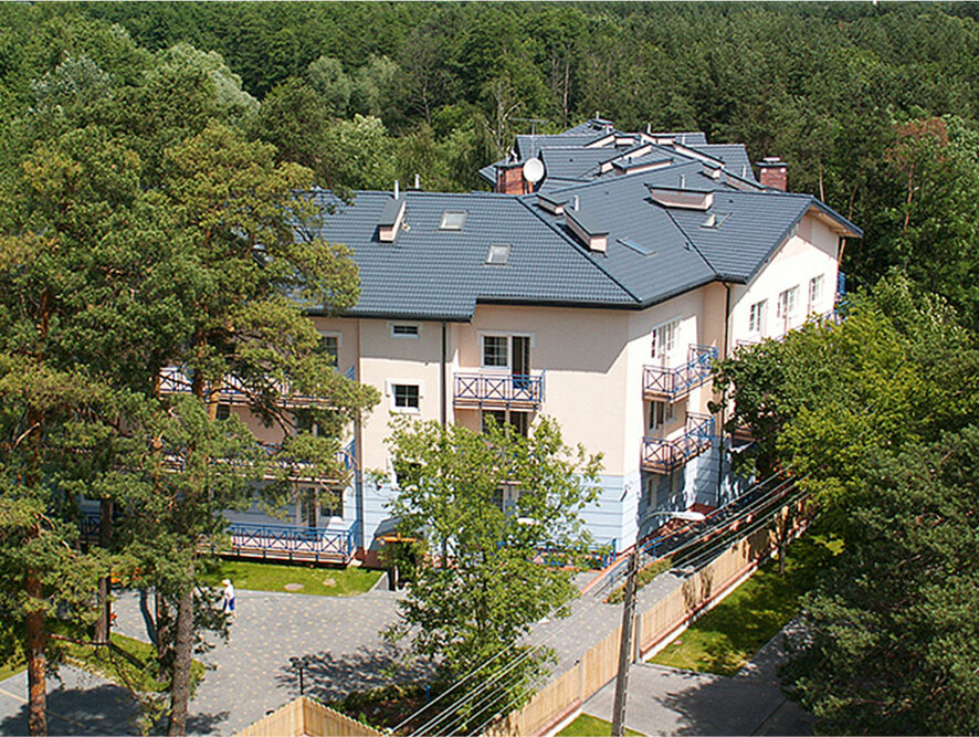 Ośrodek Opiekuńczo-Rehabilitacyjny „Dom Nad Świdrem” w Otwocku i jego otoczenie