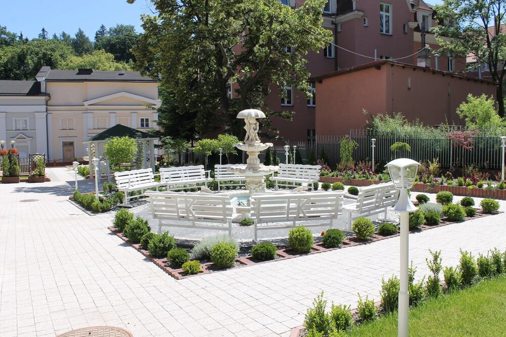 Dom Seniora „Villa Kosmowski” w Szczawnie-Zdroju
