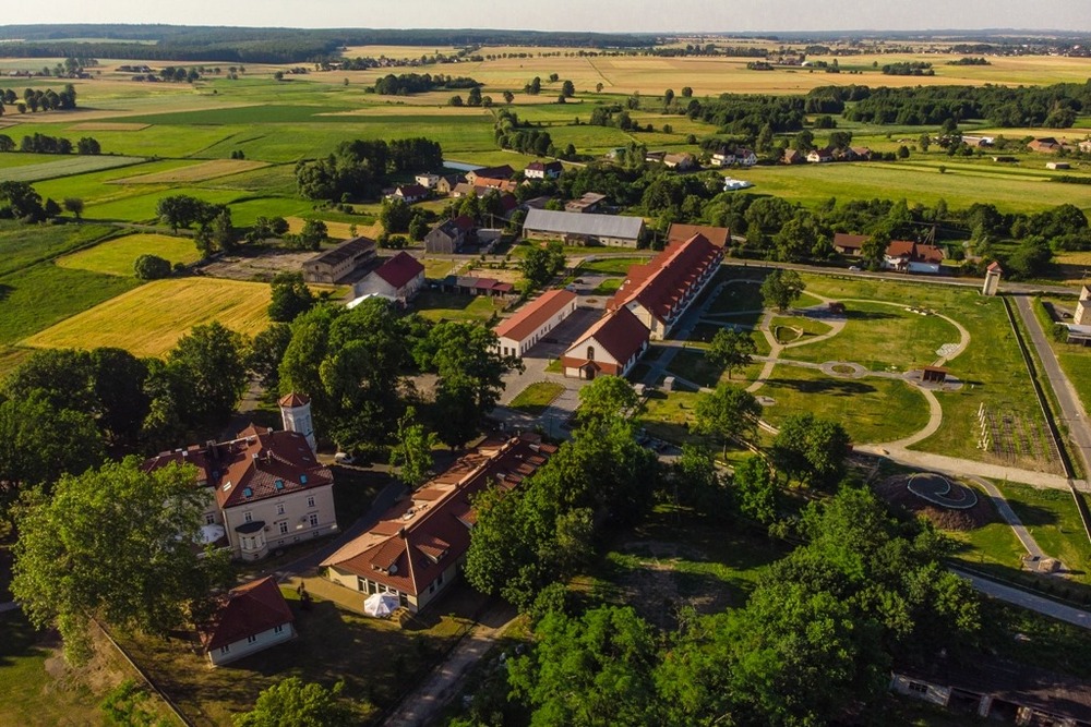 Dom Seniora „Paulinka” w Pawłowicach z lotu ptaka