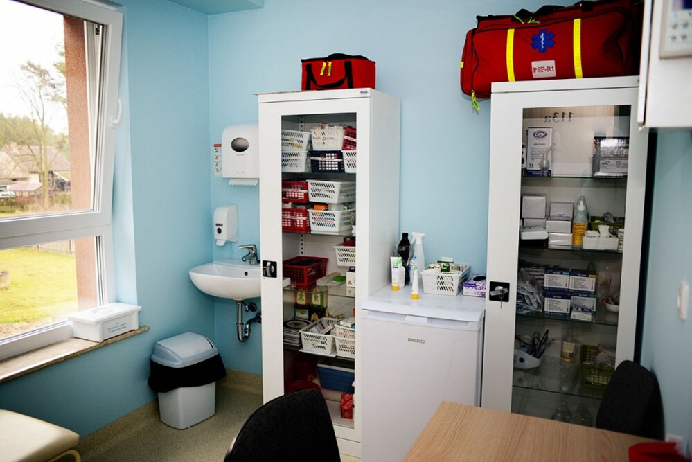 W Rezydencji Seniora „EDESSA” w Ładzy  znajduje się gabinet lekarsko-pielęgniarski