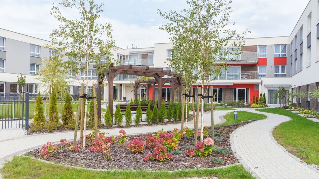 Teren wokół Centrum Opieki „Serenus” w Gdańsku jest do dyspozycji mieszkańców