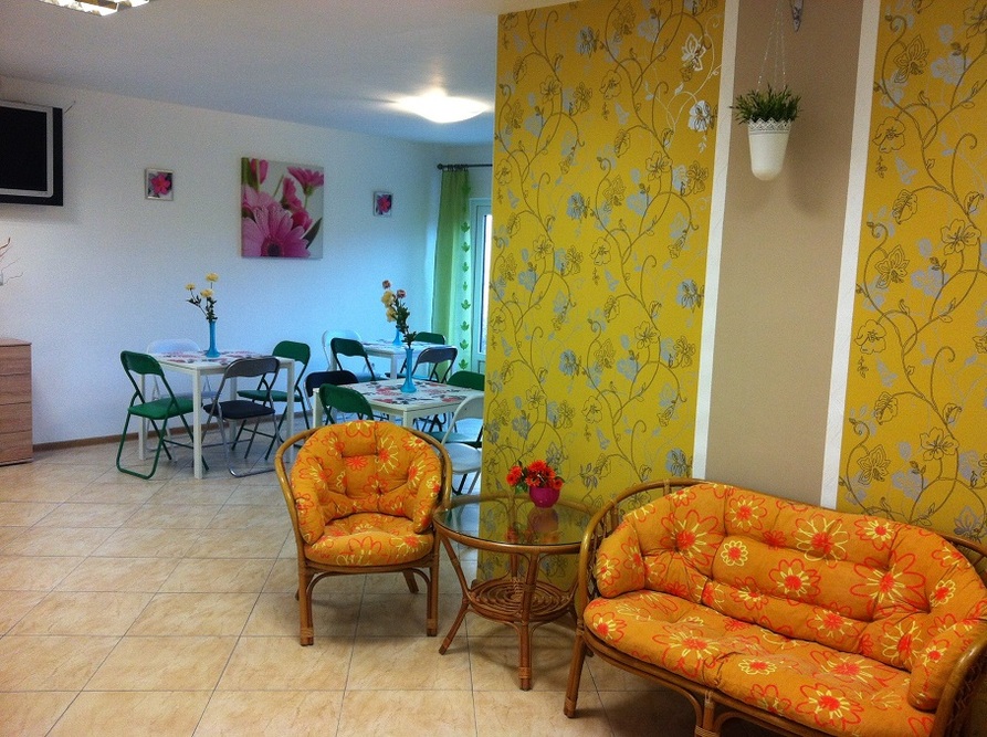 Dom Troskliwej Opieki „Santorius” w Rakoszycach