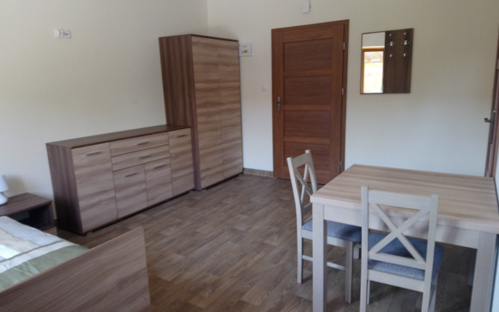 Dom Kwitnącej Jesieni w Starym Lesie