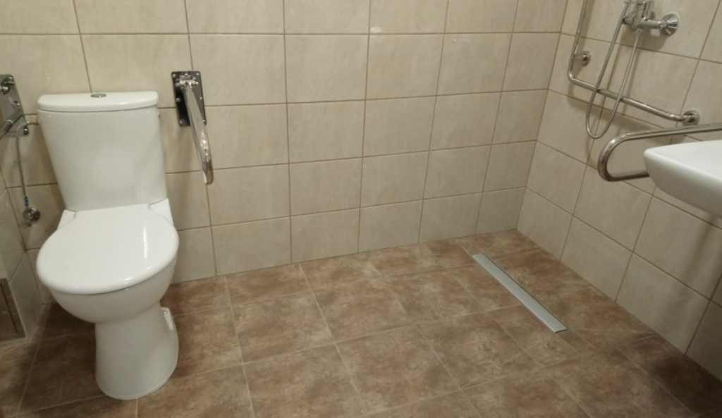 Dom Kwitnącej Jesieni w Starym Lesie