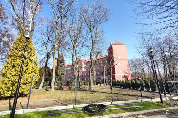 Dom Pomocy Społecznej im. Ks. Kardynała Józefa Glempa w Bramkach