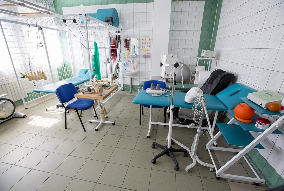 Dom Pomocy Społecznej im. Jacka Kuronia w Wyszogrodzie  dysponuje własnym gabinetem rehabilitacyjnym