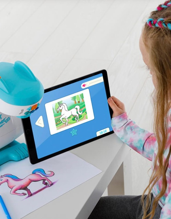 Projektor Smart Sketcher dla wnuczki