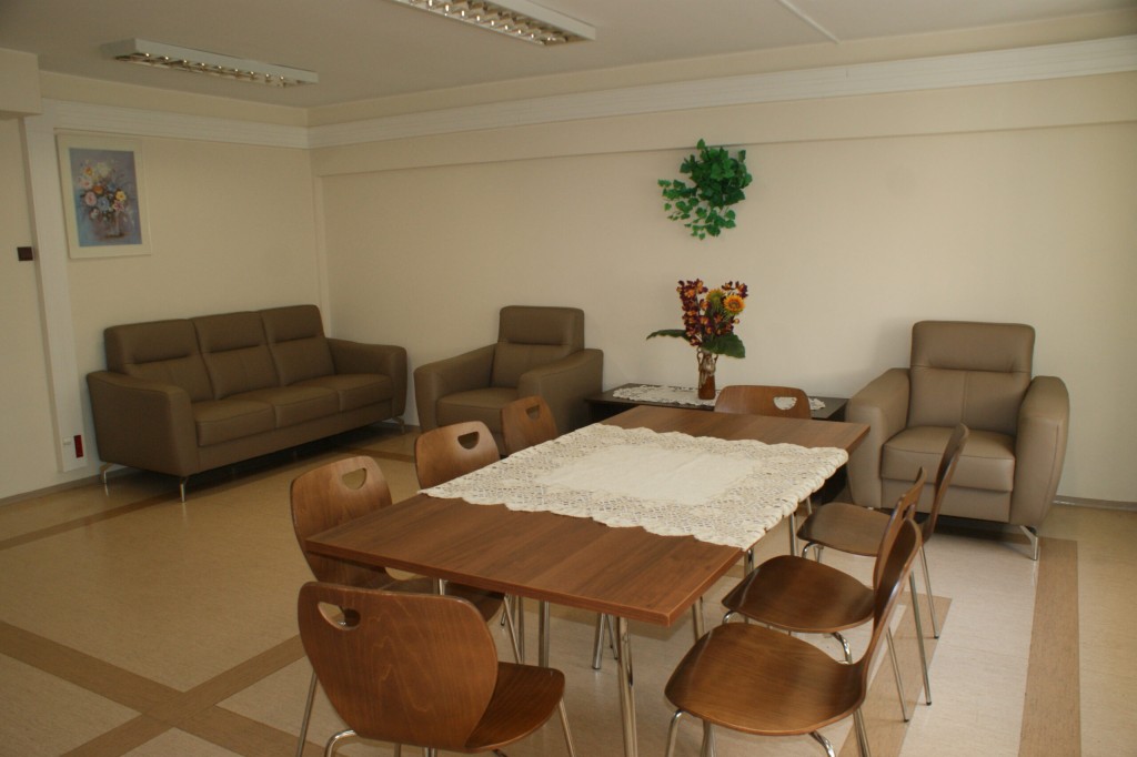 Pokój wypoczynkowy w Domu Pomocy Społecznej dla Kombatantów w Warszawie