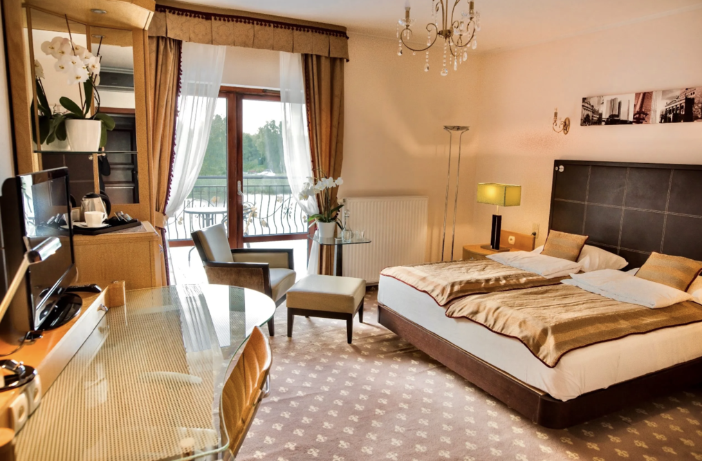 Sanatorium „Pałac na Wodzie” w Augustowie