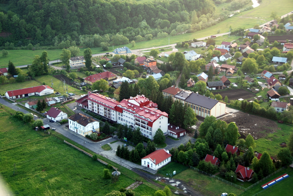 Dom Pomocy Społecznej w Huwnikach z lotu ptaka