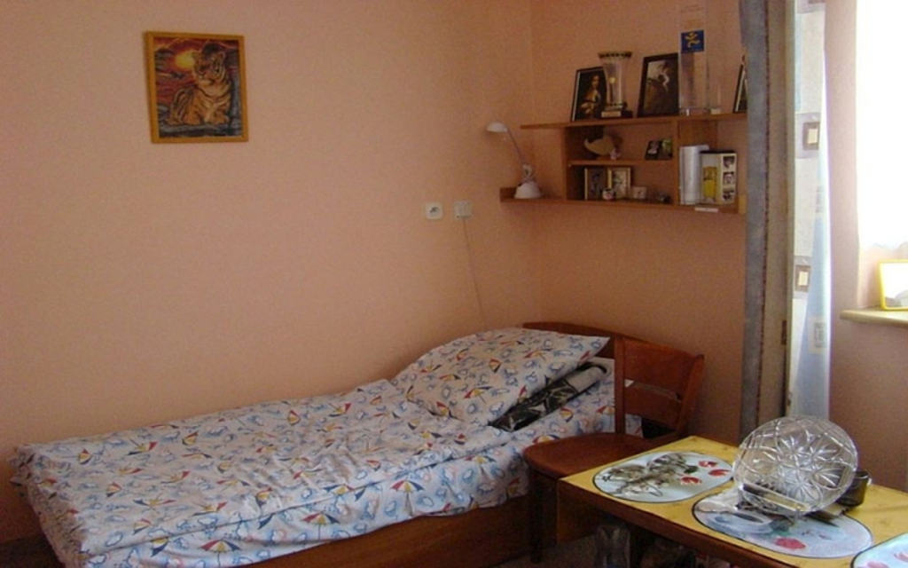 Jeden z pokoi pensjonariuszy w Domu Spokojnej Starości w Cieszynie