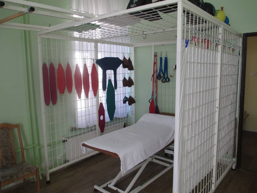 Dom Pomocy Społecznej w Jugowie posiada własne zaplecze rehabilitacyjne z kabiną UGUL