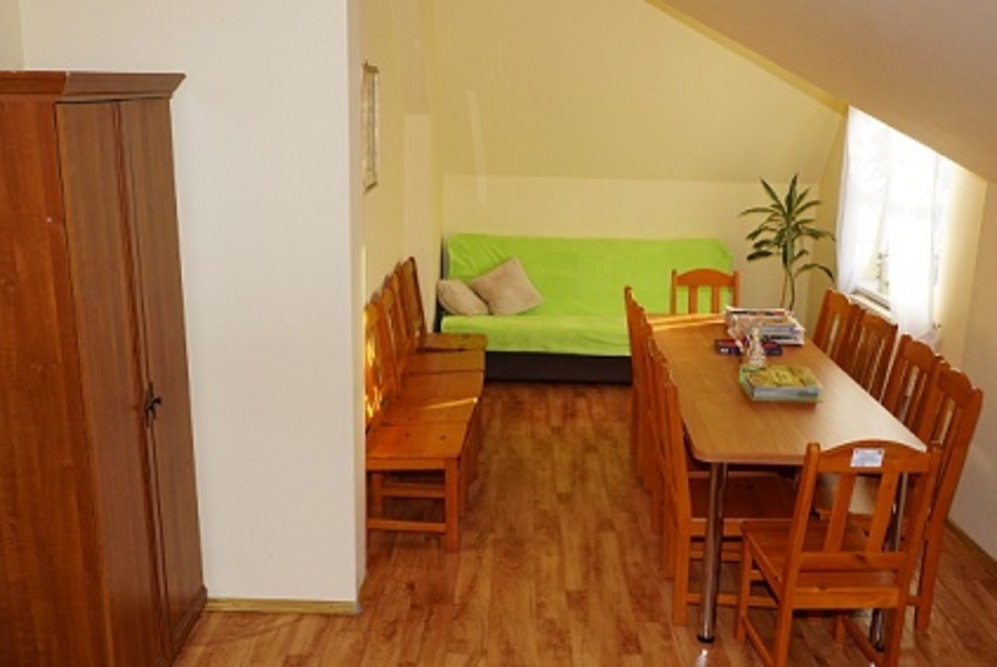 Pokoje w Domu Pomocy Społecznej w Malborku zostały zaaranżowane w taki sposób, by ich mieszkańcy mogli poczuć się jak w prawdziwym domu