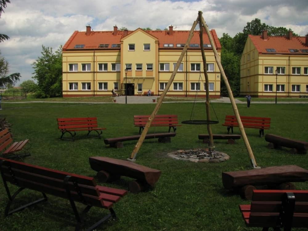 Dom Pomocy Społecznej w Węgorzewie i miejsce do grillowania