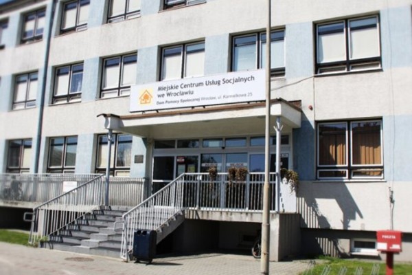 Dom Pomocy Społecznej przy Karmelkowej we Wrocławiu