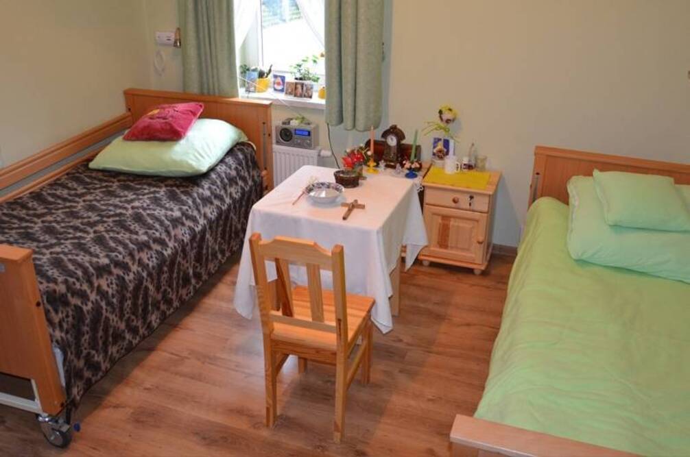 Pokój 2-osobowy w Domu Pomocy Społecznej w Białej Niżnej