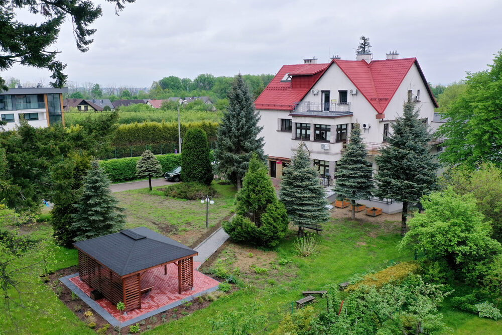 Dom Pomocy Społecznej „Hospicjum” w Bielsku-Białej i przyznależny do niego ogród