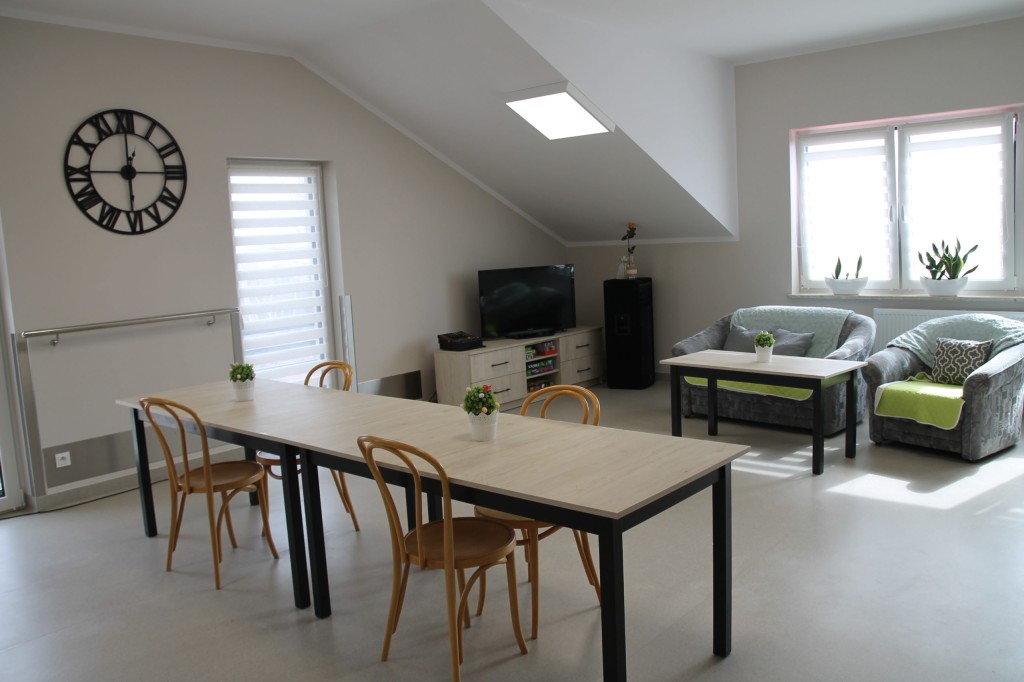 Dom Pomocy Społecznej im. Ks. Wojciecha Borowiusza w Cmolesie