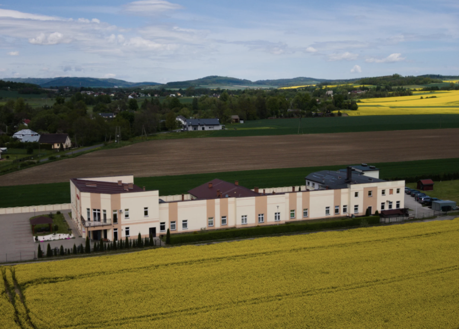 Dom Opieki „Spokojna Przystań” w Chomiąży z lotu ptaka