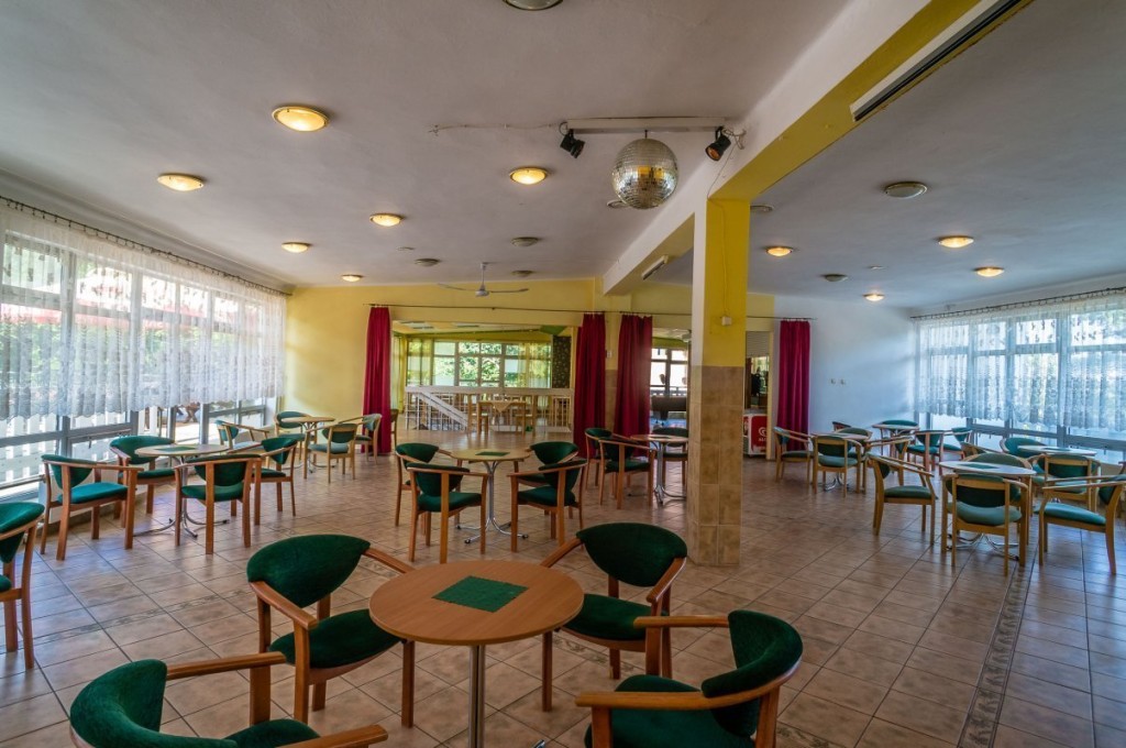 Ośrodek Wypoczynkowy „EDEN” w Kątach Rybackich