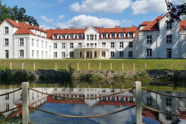 Pałac dla Seniora w Sulejówku