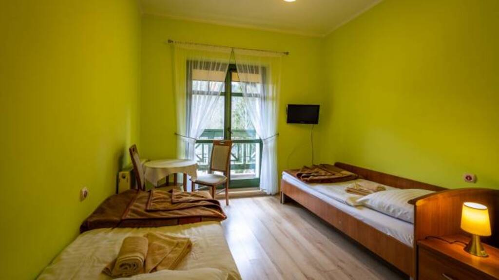 Willa Dąbrówka w Długopolu-Zdroju