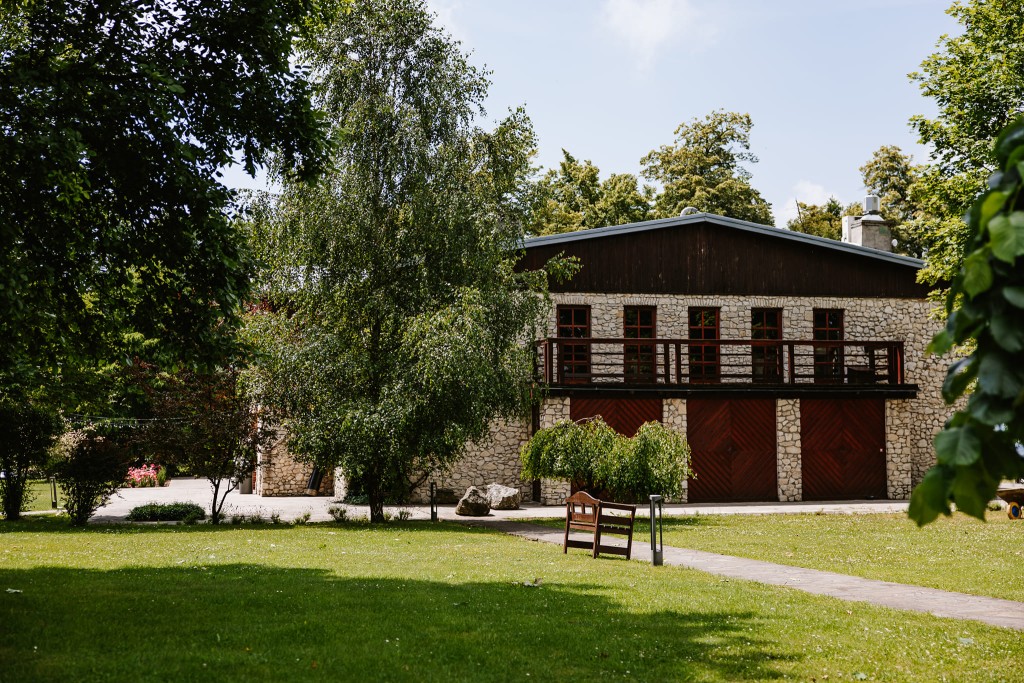 Dwór w Tomaszowicach