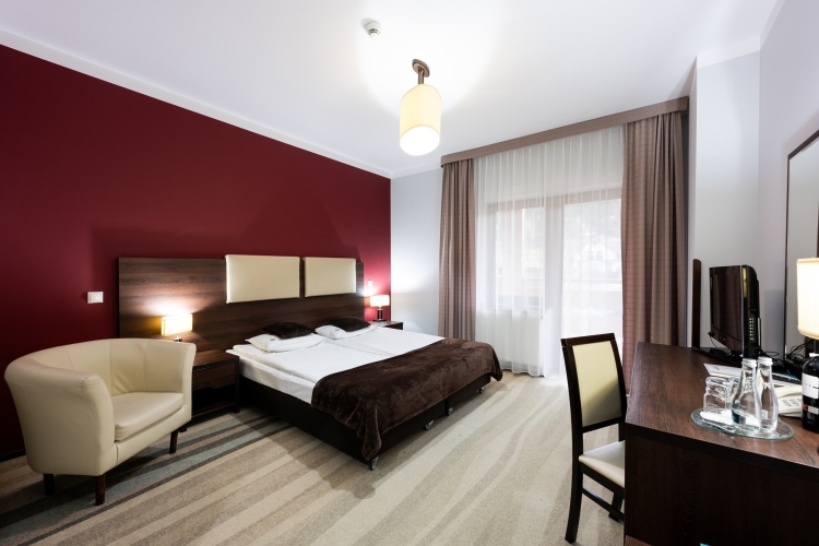 Hotel „Górski Raj” w Porębie Wielkiej