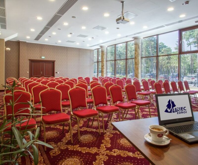 Sanatorium „Jutrzenka - Hutnik” w Wieńcu-Zdroju