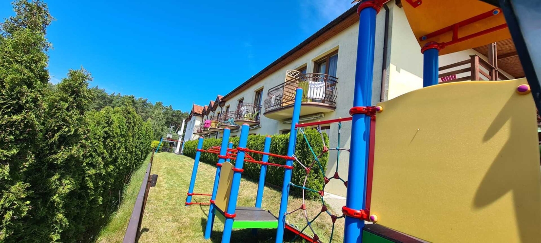 Dworek Bursztynowy w Karwi