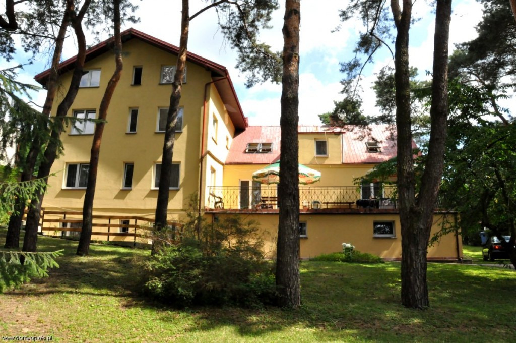 Dom Opieki GERMED w Łomiankach