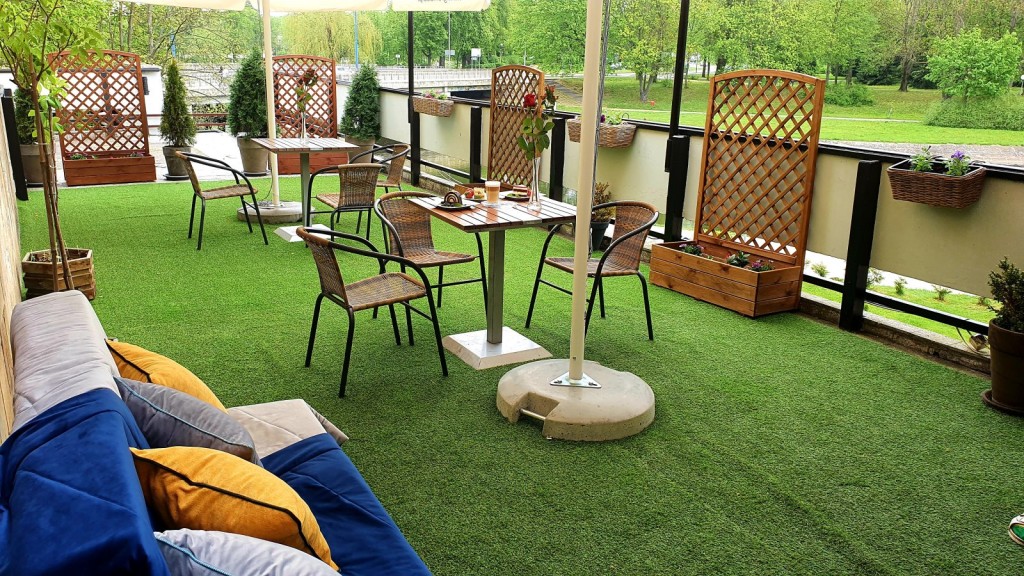 Hotel „Gromada” w Pile